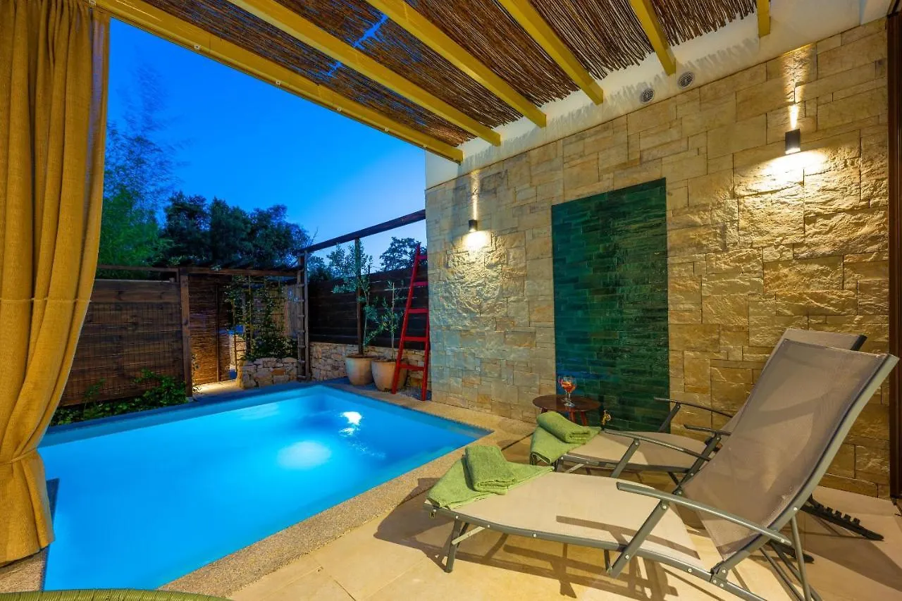 וודניאן Villa Nascosta